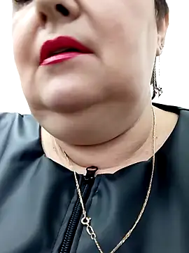 Snapshot of FantasyMichelle chatting on 01-26-25, 06:49 FantasyMichelle online show from 01-26-25, 06:49