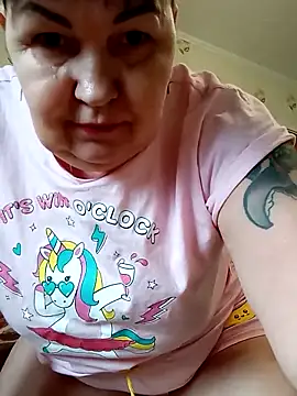 Snapshot of FantasyMichelle chatting on 02-22-25, 12:51 FantasyMichelle online show from 02-22-25, 12:51