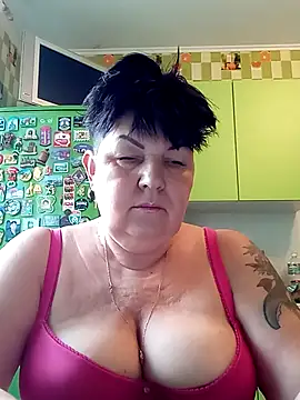 Snapshot of FantasyMichelle chatting on 03-05-25, 10:00 FantasyMichelle online show from 03-05-25, 10:00