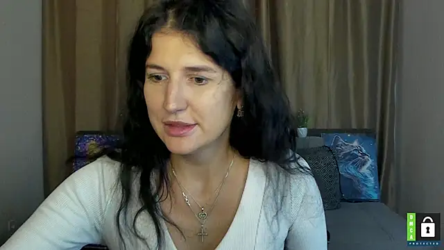 Alianna Solo Kisses online show from 10-08-25, 05:27