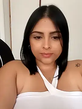 MelannyBell online show from 02-15-25, 07:06