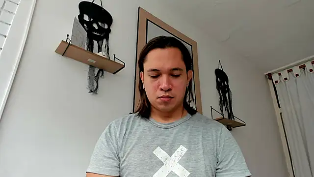 Valerioe online show from 11-02-25, 01:13