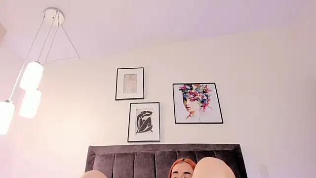 helen mooree online show from 01-21-25, 01:22