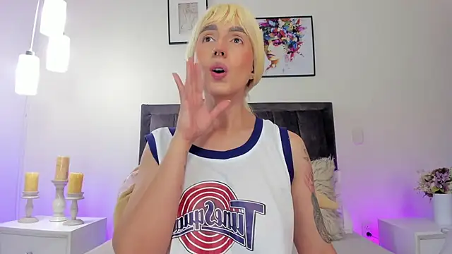 helen mooree online show from 01-17-26, 01:16