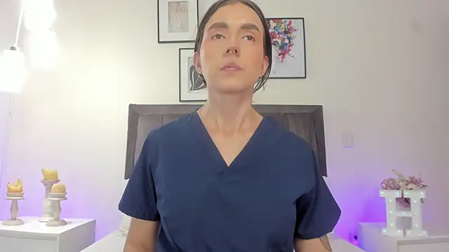 Snapshot of helen_mooree chatting on 06-05-26, 12:55 helen mooree online show from 06-05-26, 12:55