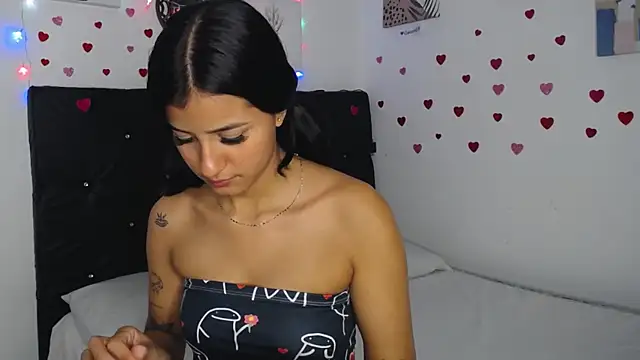 floweer  online show from 02-20-25, 04:25