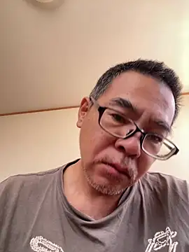Snapshot of htgod chatting on 07-20-26, 01:53 htgod online show from 07-20-26, 01:53