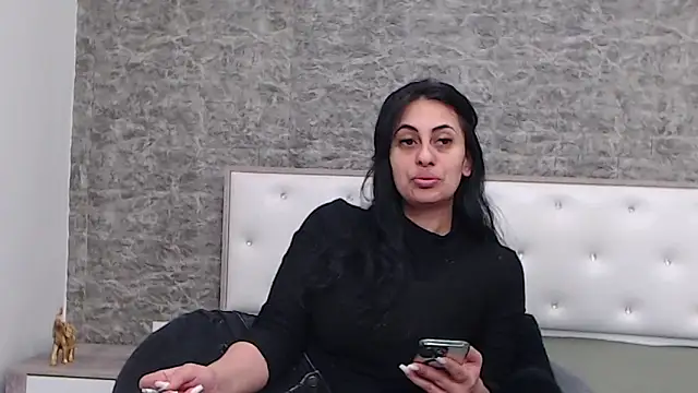 Snapshot of Aimeclark chatting on 02-04-25, 11:05 Aimeclark online show from 02-04-25, 11:05