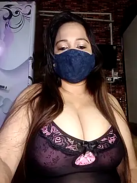 albelasummi702 online show from 12-02-25, 02:39