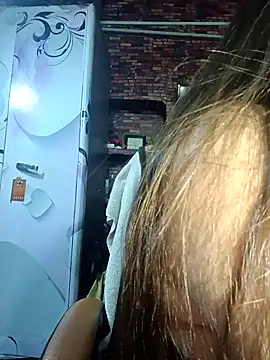 albelasummi702 online show from 04-14-26, 12:16