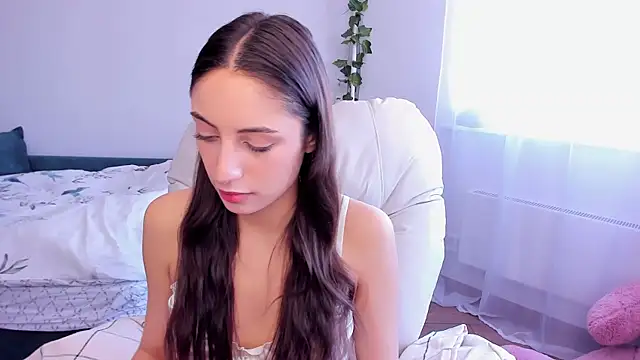 Snapshot of Melanie_Angel chatting on 03-22-25, 09:34 Melanie Angel online show from 03-22-25, 09:34