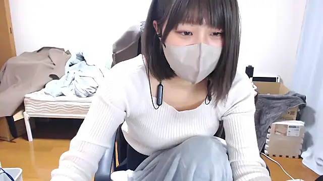 Snapshot of izumi__123 chatting on 12-28-24, 12:35 izumi 123 online show from 12-28-24, 12:35