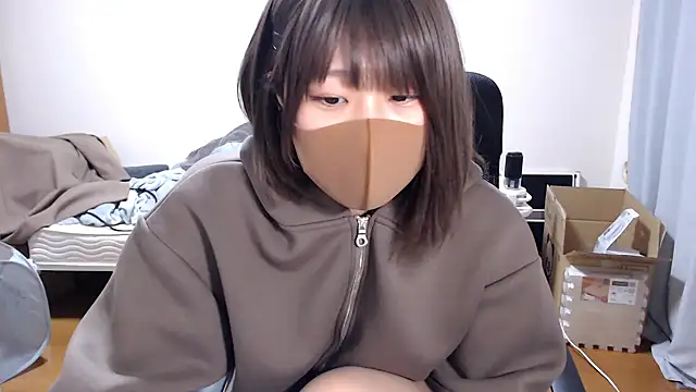 Snapshot of izumi__123 chatting on 12-29-24, 12:45 izumi 123 online show from 12-29-24, 12:45