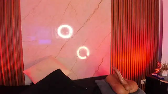 Emiilycollins online show from 03-13-25, 12:48