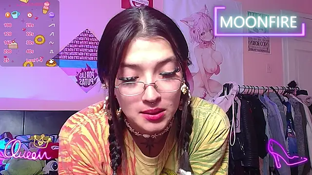 moonfiredancer online show from 01-13-26, 03:23