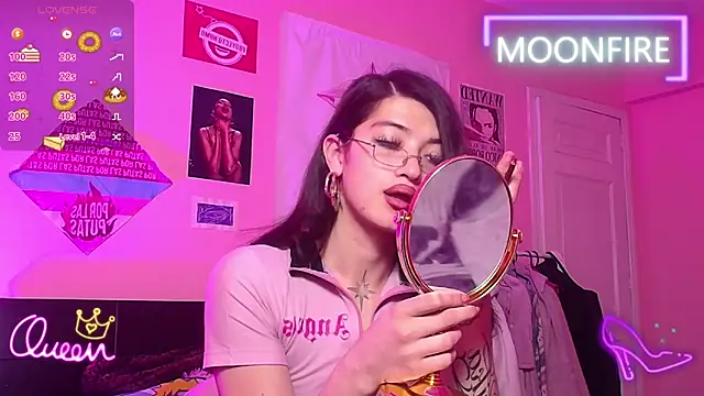 moonfiredancer online show from 04-10-26, 10:53