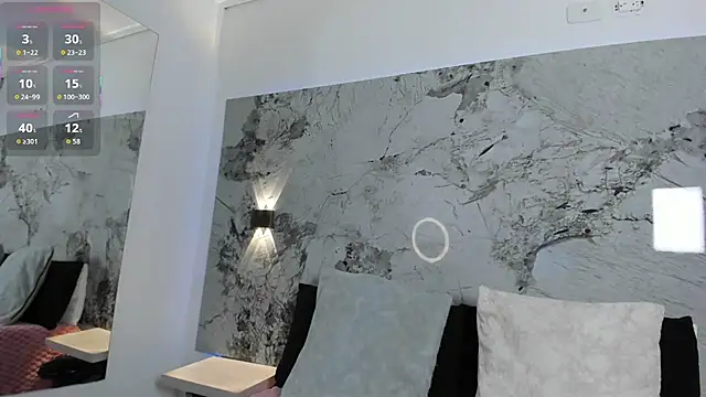 LIZ HOLMES online show from 03-07-26, 09:17