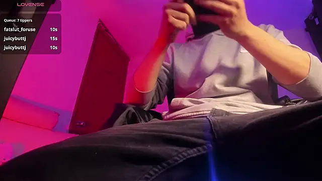 s sven03 online show from 12-20-25, 11:28