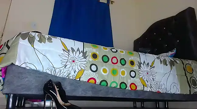 Valenn rey online show from 02-24-25, 06:47