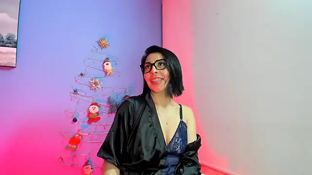 Snapshot of AdelleLennox_cg chatting on 12-14-24, 05:51 AdelleLennox cg online show from 12-14-24, 05:51