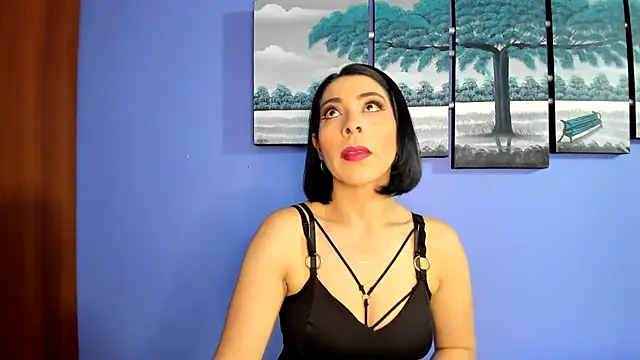 Snapshot of AdelleLennox_cg chatting on 01-23-25, 11:15 AdelleLennox cg online show from 01-23-25, 11:15