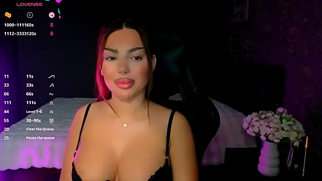 babyleilaa online show from 02-25-26, 09:46