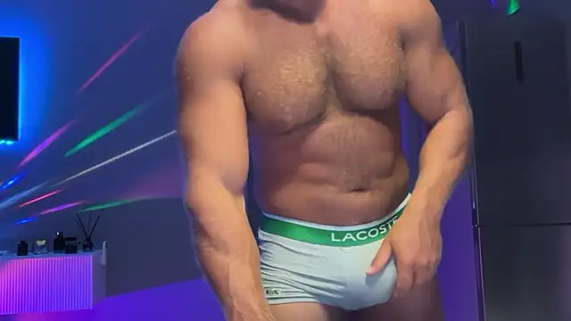 KarlosRichi online show from 10-12-25, 04:28