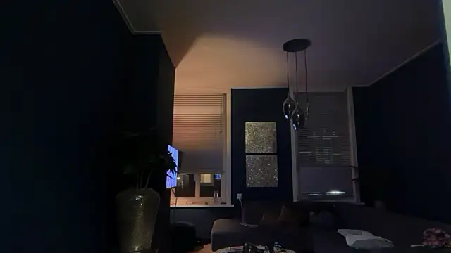 Snapshot of Its_MadameGaby chatting on 02-21-26, 09:49 Its MadameGaby online show from 02-21-26, 09:49