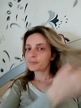 Snapshot of SophyGirl chatting on 03-17-26, 09:01 SophyGirl online show from 03-17-26, 09:01