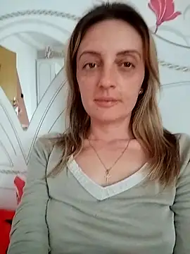 Snapshot of SophyGirl chatting on 03-23-26, 01:04 SophyGirl online show from 03-23-26, 01:04