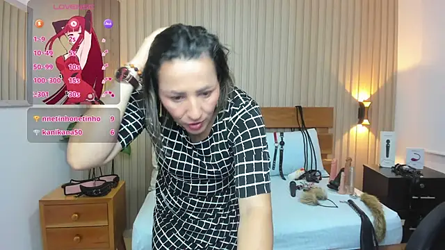 Snapshot of luciana_ballesteros_ chatting on 03-07-25, 03:18 luciana ballesteros online show from 03-07-25, 03:18