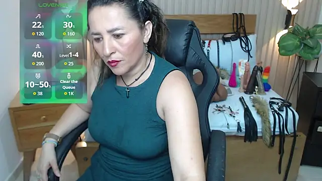 Snapshot of luciana_ballesteros_ chatting on 11-15-25, 12:23 luciana ballesteros online show from 11-15-25, 12:23