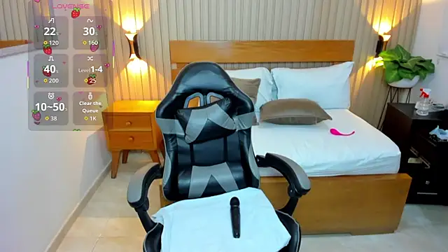 luciana ballesteros  online show from 04-22-26, 12:07