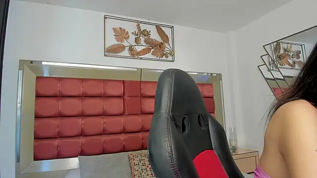 FaloonRoussel online show from 06-10-26, 08:08