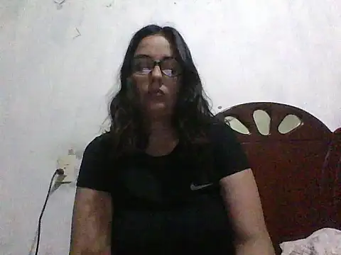 Samanthat33 online show from 03-09-25, 04:11