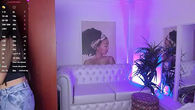 Aleejaa   online show from 02-22-25, 11:35