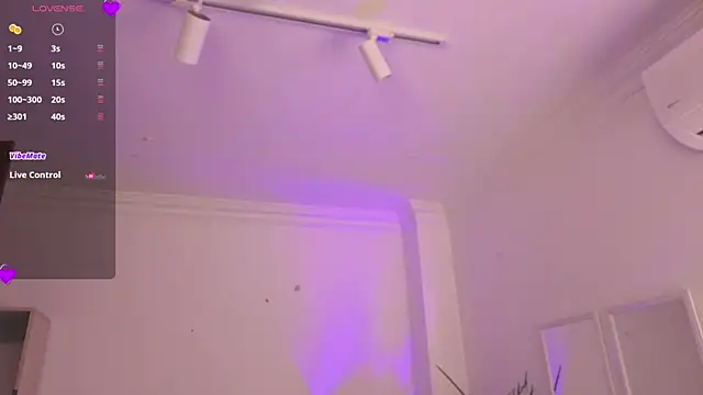 Aleejaa   online show from 04-18-26, 11:36