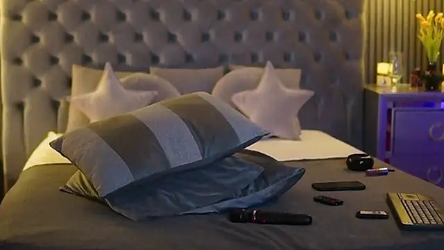 AmelyNoir online show from 01-27-25, 01:59