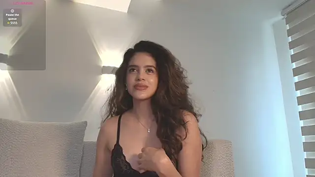 AngelinaRoss  online show from 03-10-26, 03:28