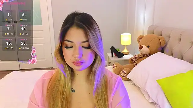 DaniellaMell online show from 09-19-25, 05:31