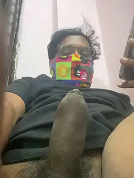Snapshot of Yours_Teluguboii chatting on 02-03-25, 10:43 Yours Teluguboii online show from 02-03-25, 10:43