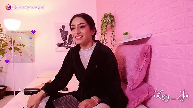 Lucy joi online show from 02-26-26, 11:59