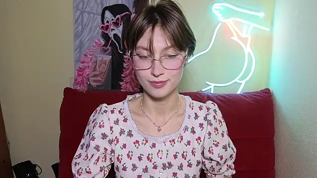 Snapshot of MalvinaBlum chatting on 02-19-26, 02:35 MalvinaBlum online show from 02-19-26, 02:35