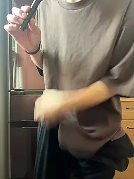 saku chan live online show from 04-18-26, 12:14