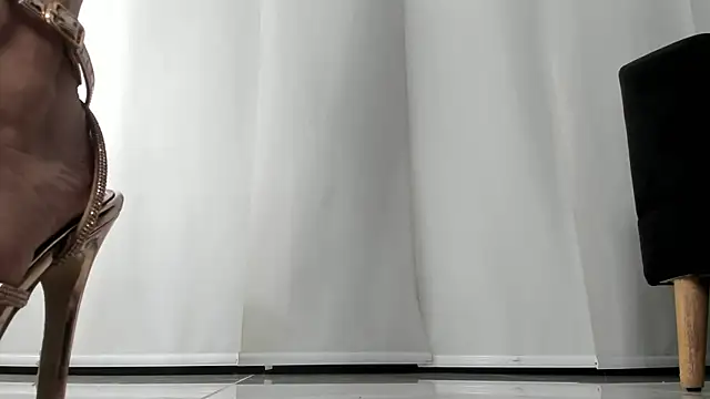 angelturned001 online show from 12-10-24, 11:30