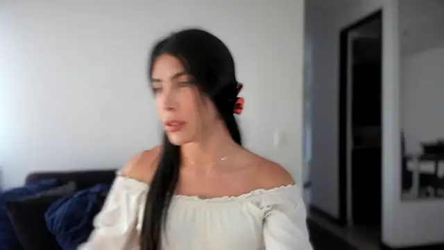 angelturned001 online show from 02-12-26, 07:20