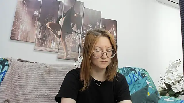 Fiery mary online show from 05-08-26, 03:34
