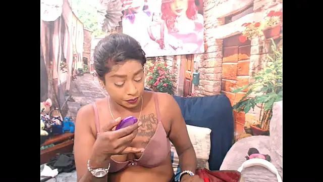 Harl3ysugar4u online show from 12-19-25, 05:03