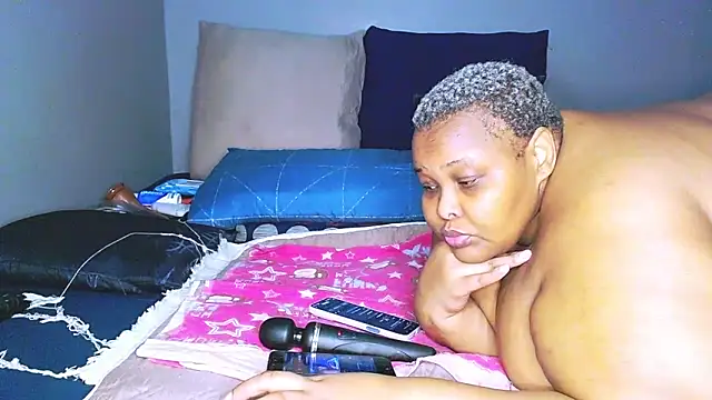 fatafricanqueen online show from 03-12-26, 09:32