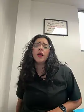 Ales Kitten online show from 10-05-25, 02:59